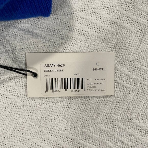 Arzu Sabanci Activewear Wool/Cashmere Eye Beanie - Picture 4 of 5